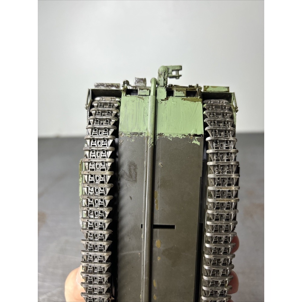 1/35 Built Painted British Churchill Crocodile Flamethrower Tank BRITON W/Figure - Picture 12 of 13